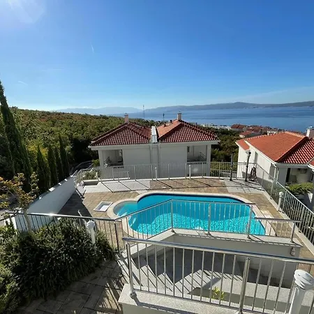 Bella Цриквеница