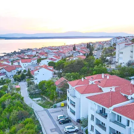 Apartment Bella *
