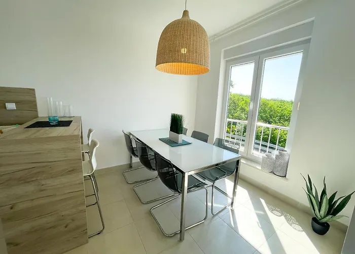 Appartement Bella *
